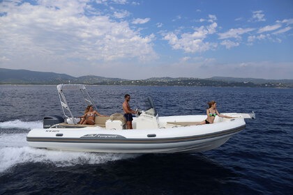 Rental RIB Capelli Capelli Tempest 775 edition Luxe Saint-Raphaël