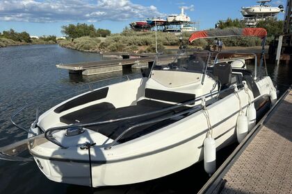 Noleggio Barca a motore Beneteau Flyer 7.7 spacedeck Agde