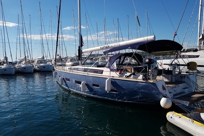 Noleggio Barca a vela  D&D Kufner 54 (AC+Gen+Solar) Ponte