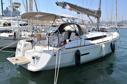 Location Voilier JEANNEAU SUN ODYSSEY 439 Toulon