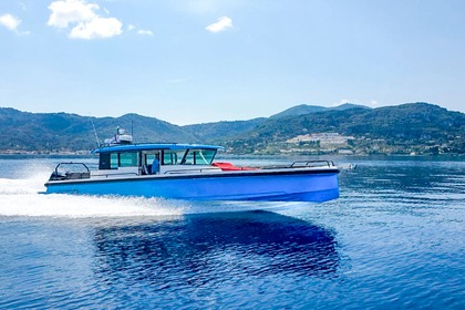 Miete Motorboot Axopar 37XC Cross Cabin Korfu