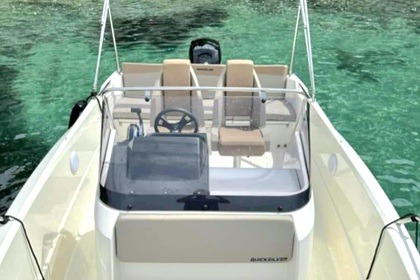 Rental Motorboat Quicksilver OPEN ACTIV 6.75 Le Barcarès
