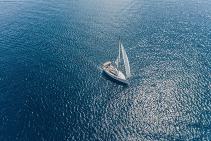 Charter Sailboat Jeanneau Sun Odyssey 319 Palermo