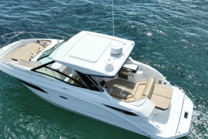Miete Motorboot SEA RAY DA320E SUNDANCER Tivat