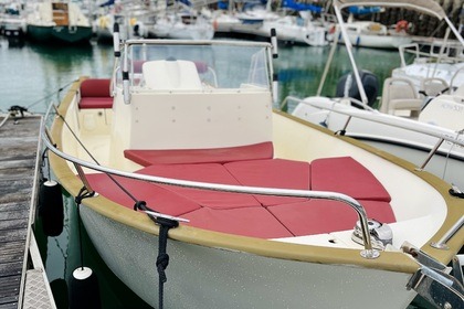 Location Bateau à moteur Rhea Marine 23 Open La Rochelle