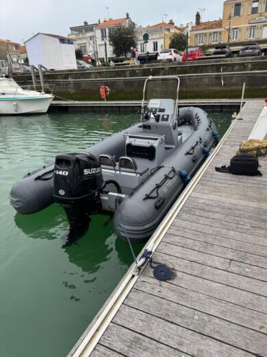 Les Sables-d'Olonne RIB 3d Tender Patrol 650 alt tag text