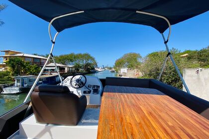 Aluguel Iate a motor Cimitarra Cimitarra Armação dos Búzios