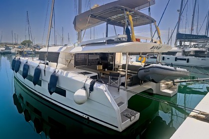 Charter Catamaran  Dufour 48 Mykonos