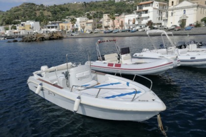 Noleggio Barca senza patente  Saver 5,40 Barca a motore Lipari