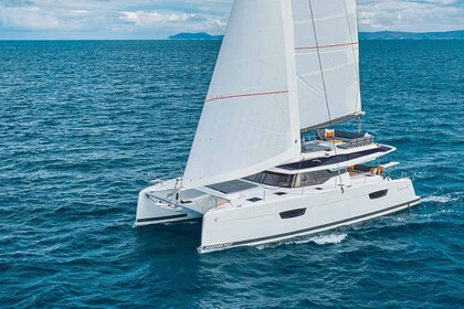 Verhuur Catamaran Fountaine Pajot Fountaine Pajot Tanna 47 - 5 + 1 cab. Pula