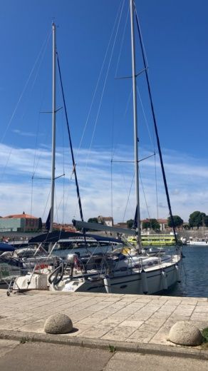Zadar Sailboat Bavaria Bavaria 46 alt tag text