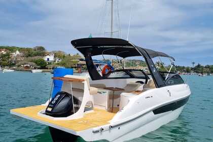 Aluguel Iate a motor Coral Coral Armação dos Búzios