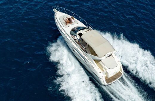 Motorboat Cranchi 39 Endurance Boat design plan