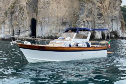 Alquiler Lancha Bluteam Opale750 Positano