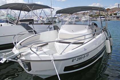 Alquiler Barco sin licencia  Beneteau  Flyer 7.7 Spacedeck San Carlos de la Rápita