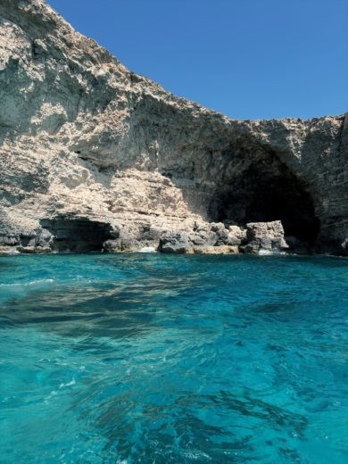 Malte Motorboat Buccaneer 24 ft open motorboat alt tag text