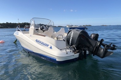 Noleggio Barca a motore Quicksilver Commander 555 Ploubazlanec