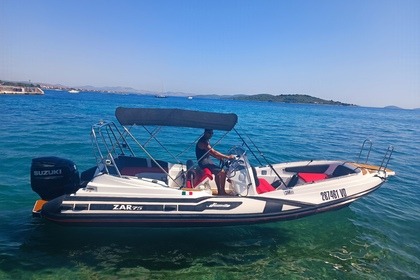 Charter Motorboat Zar Formenti 75 Vodice