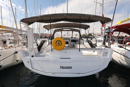 Hyra båt Segelbåt Dufour Yachts Dufour 470 - 5 cab. Vodice