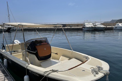 Hyra båt Motorbåt Capo forte Invictus fx200 Marseille