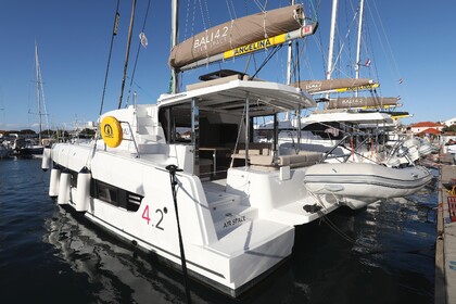 Czarter Katamaran Catana Bali 4.2 - 4 + 1 cab. Vodice