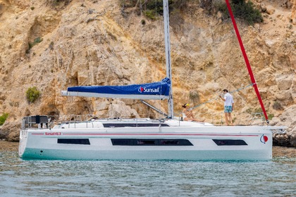 Verhuur Zeilboot  Sunsail 41.3 Piraeus
