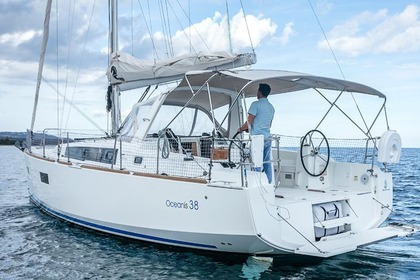 Alquiler Velero Beneteau Oceanis 38 Ayamonte
