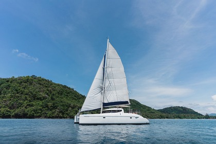 Rental Catamaran Fountaine Pajot Lavezzi 40 Phuket