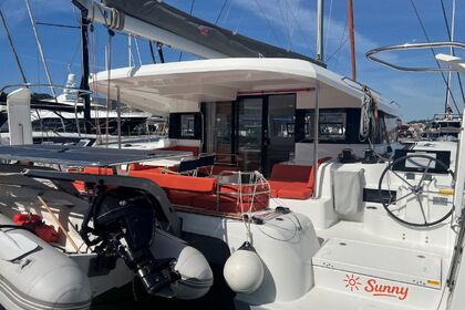 Location Catamaran Excess Excess 14 - 4 + 2 cab. Saint-Mandrier-sur-Mer