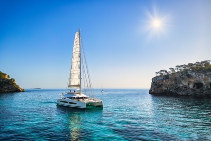 Verhuur Catamaran Fountaine Pajot Alegria 67 Mallorca
