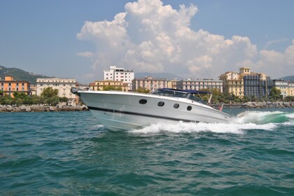 Miete Motorboot Tornado tornado38 Salerno