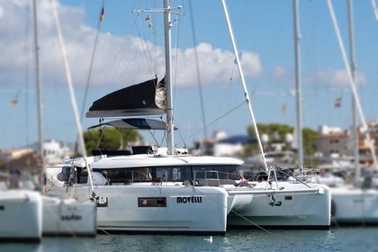 Charter Catamaran Lagoon-Bénéteau Lagoon 46 - 4 + 2 cab. Portocolom