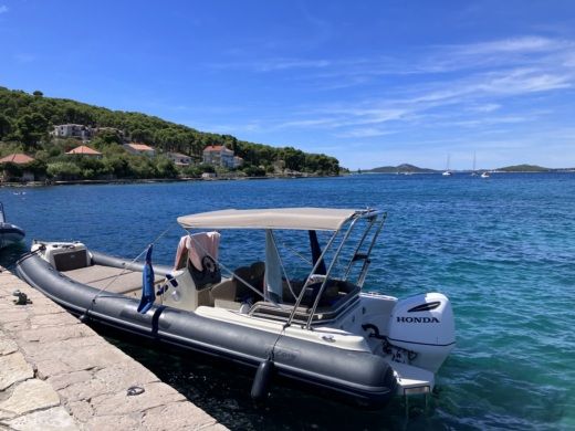 Šibenik RIB Marlin 850 HD PRO alt tag text