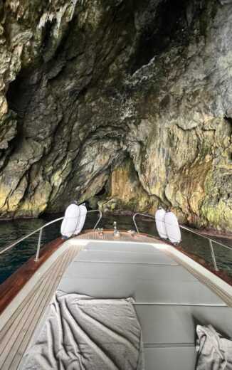 Amalfi Motorboat Aprea Gozzo Milano Aprea alt tag text