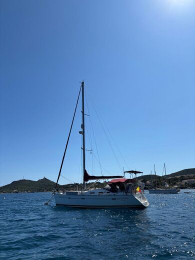 Agay Sailboat Beneteau Beneteau Oceanis 393 Clipper alt tag text