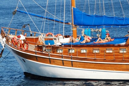 Charter Gulet Gulet SYROLANA Mykonos