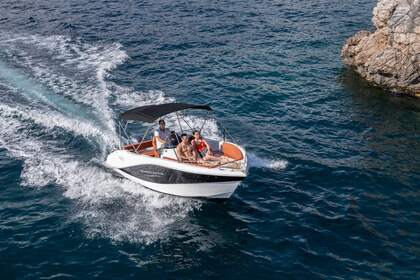 Hire Motorboat Oki Boats Barracuda 545 Kotor
