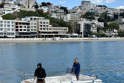 Noleggio Barca a motore Safter Safter 500 Dulcigno