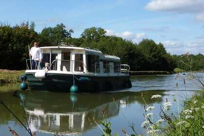 Aluguel Casa Flutuante Jeanneau Eau Claire 9.30 Lagarde