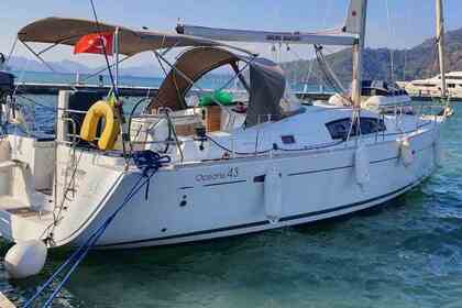 Чартер Парусная яхта Beneteau Oceanis 43 2011 Мармарис