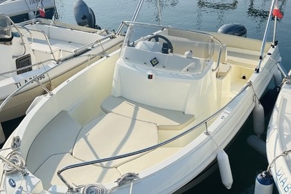 Charter Motorboat Jeanneau Cap Camarat 505 Saint-Raphaël