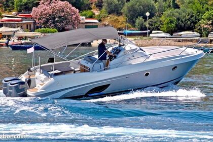 Rental Motorboat Beneteau Flyer 850 Hyères