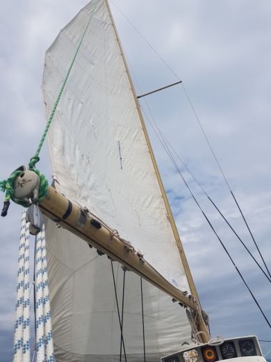 Marseillan Plage Sailboat Mallard sloop alt tag text