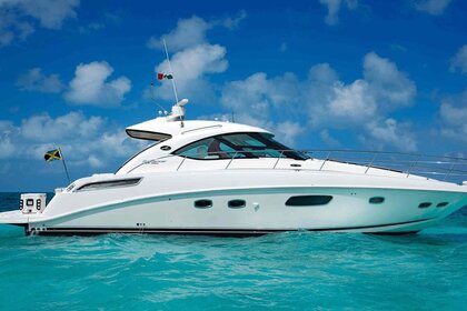 Miete Motorboot Sea Ray 47 Cancún