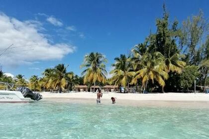 Rental Motorboat Yamaha 23 Bayahibe