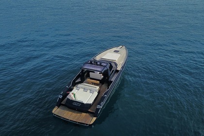 Noleggio Barca a motore Seacube Seacube 43' Portofino