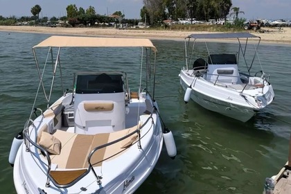 Hire Boat without licence  Tancredi Blumax 19 pro Syracuse