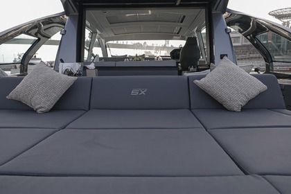 Rental Motor yacht Pershing 5x Saint-Tropez