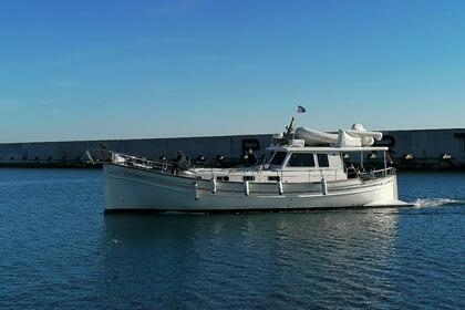 Verhuur Motorboot Photographic Yacht Trip Menorquin 150 Yacht Barcelona