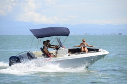 Hire Boat without licence  Jaguar open 5,50 senza patente nautica Lignano Sabbiadoro